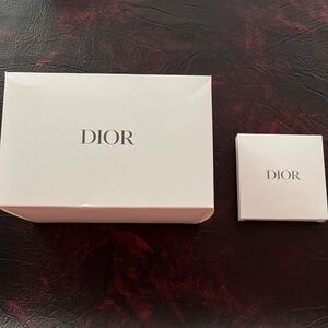 Dior makeup bag and mirror